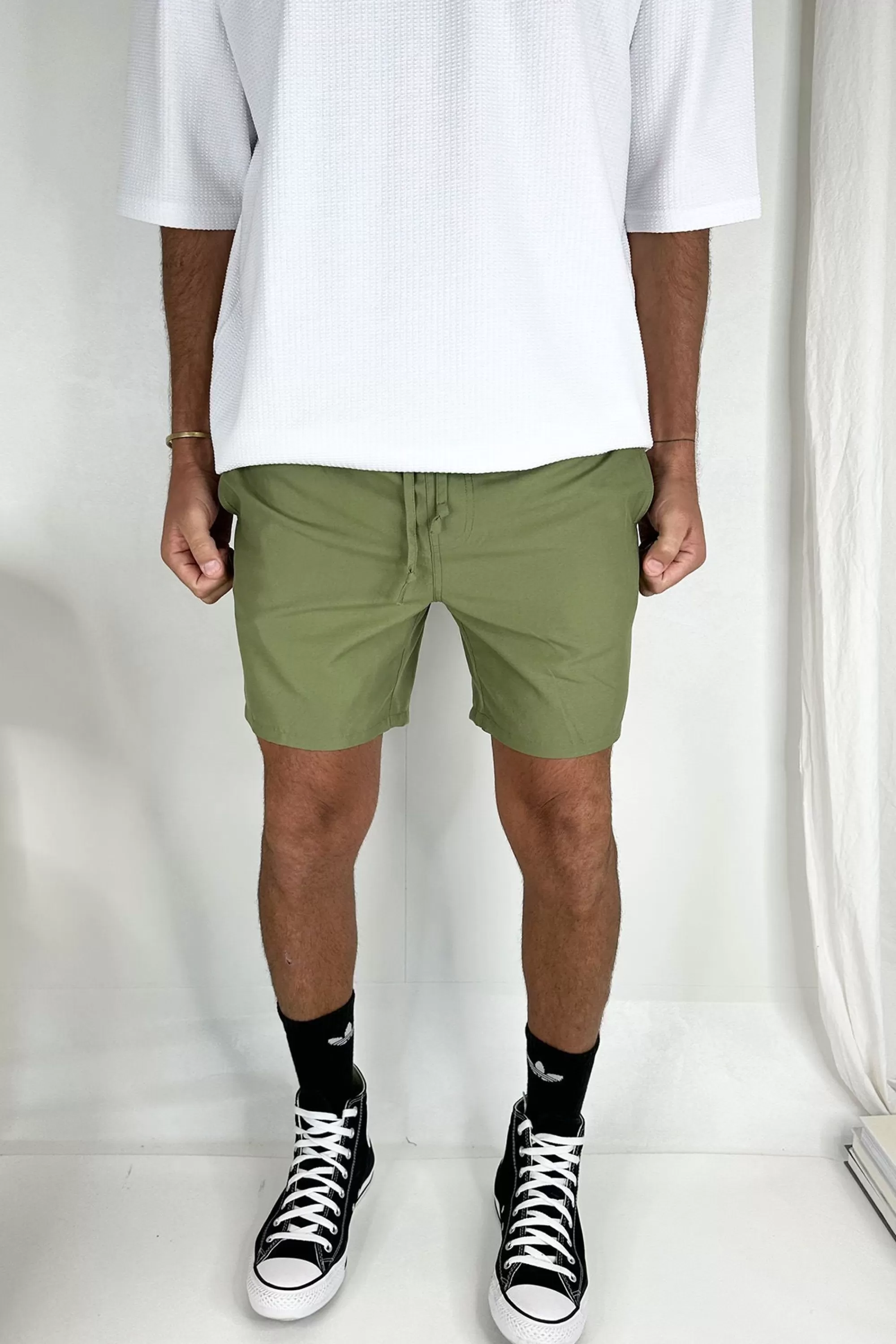 Shorts>Sampson and Taylor Ben Mesh Line Short Khaki - Final Sale