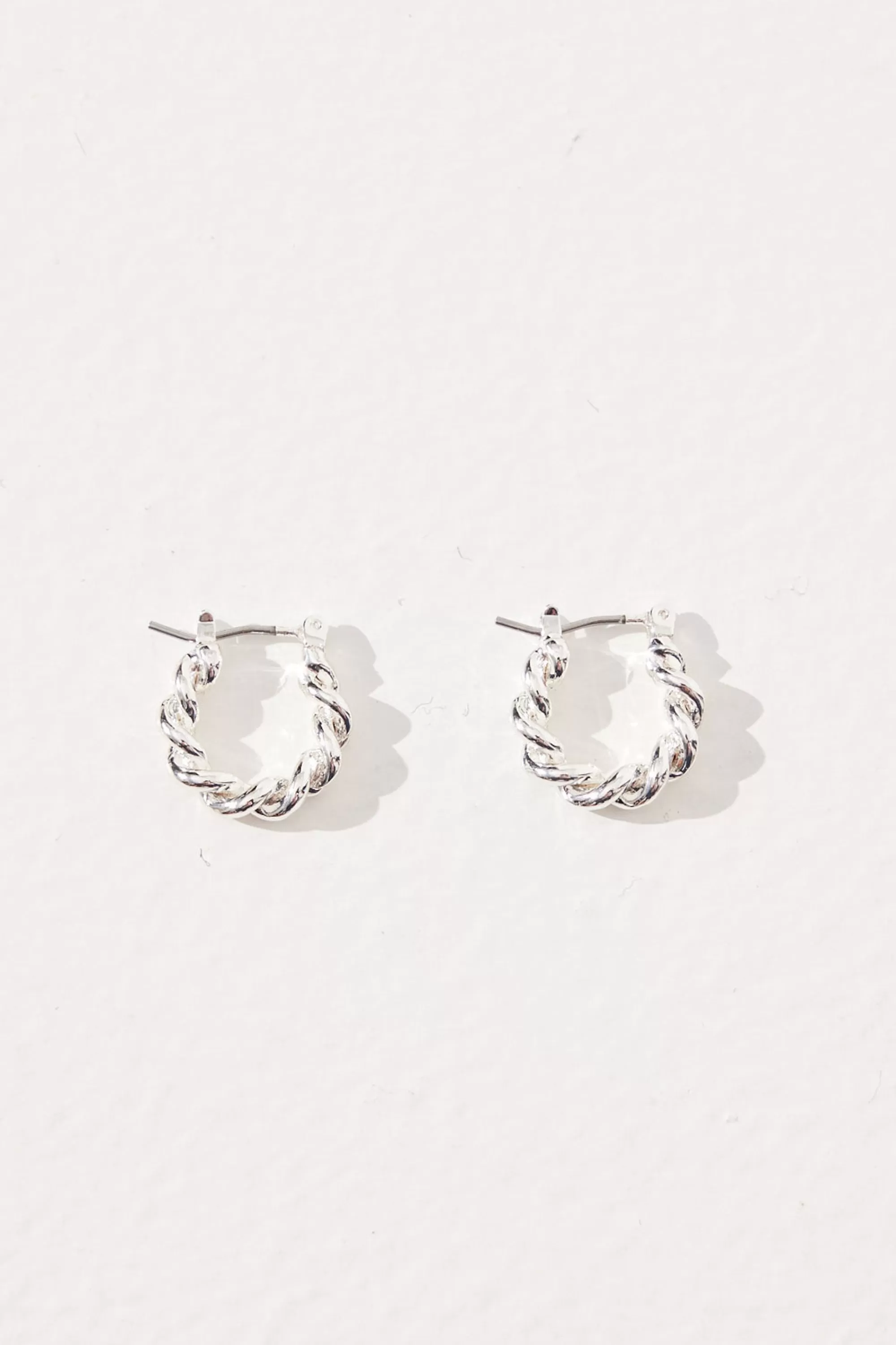 Accessories>Angel Whispers Leila Hoop Earring Silver