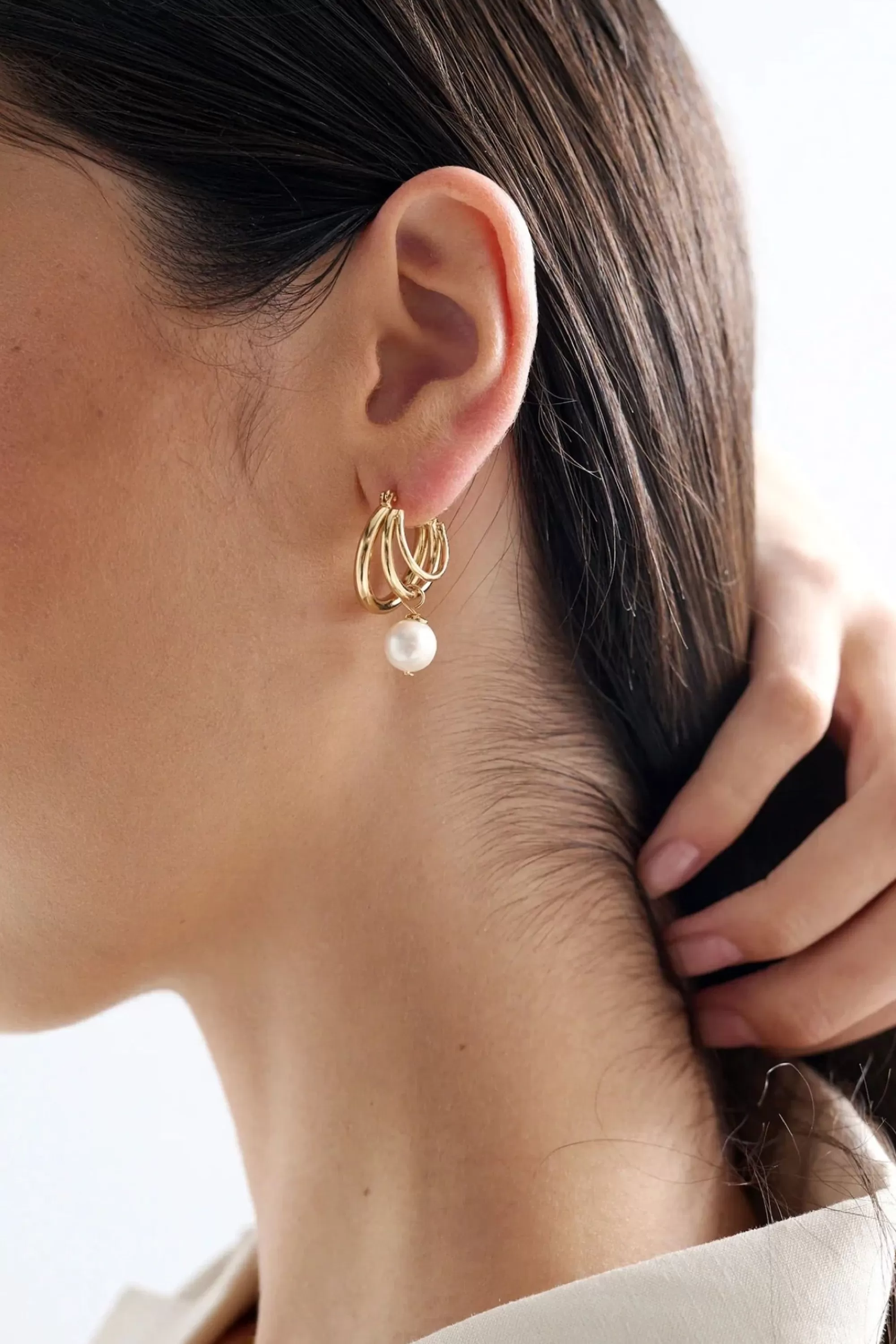 Accessories>Angels Whisper Leona Pearl Gold Plater Earrings