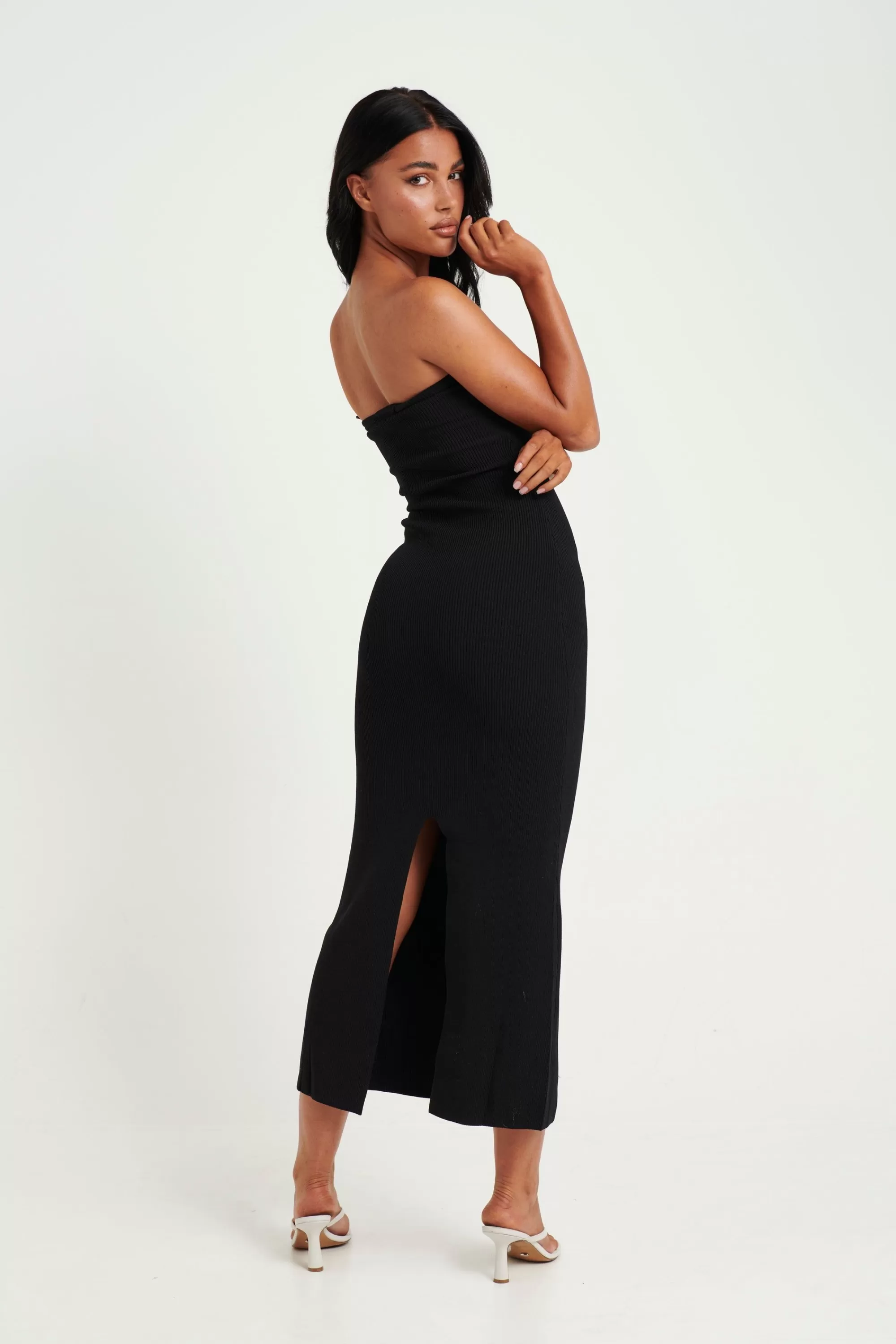 Dresses>Madison The Label Mae Knit Midi Dress Black