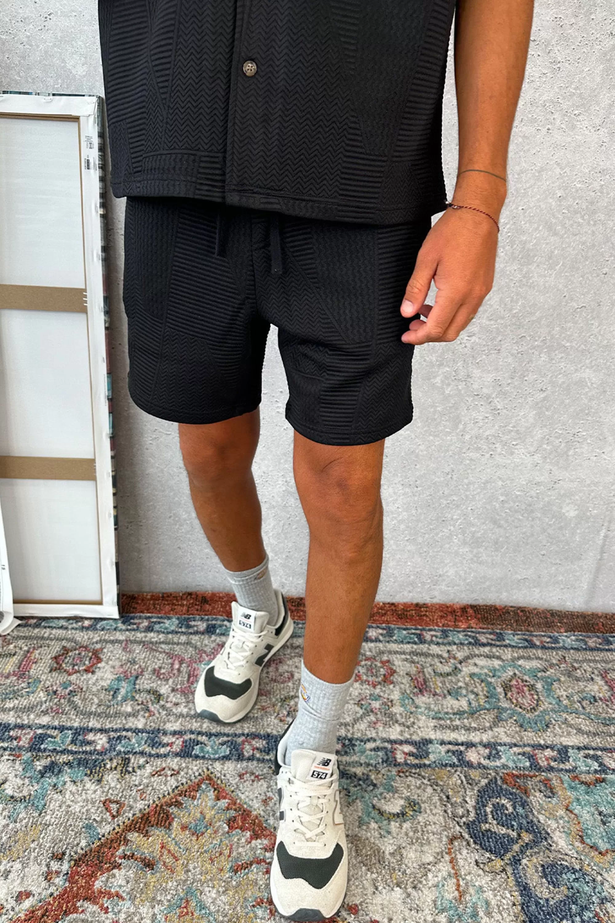 Shorts>Sampson and Taylor Noah Texture Short Black