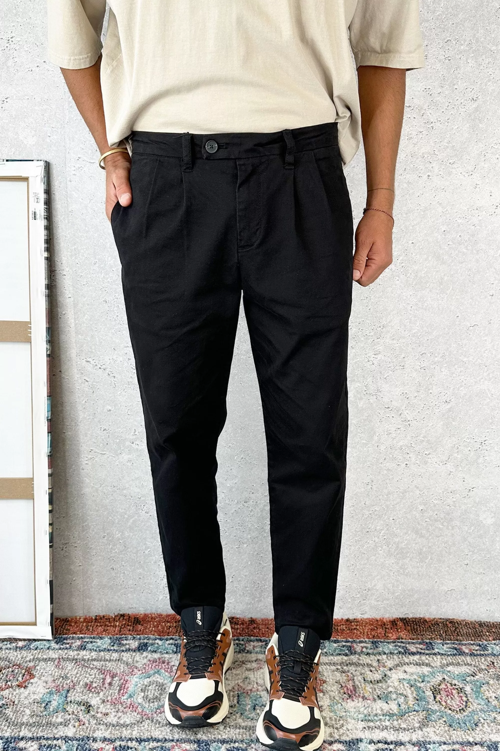 Pants>NTH Cropped Pleat Pant Black