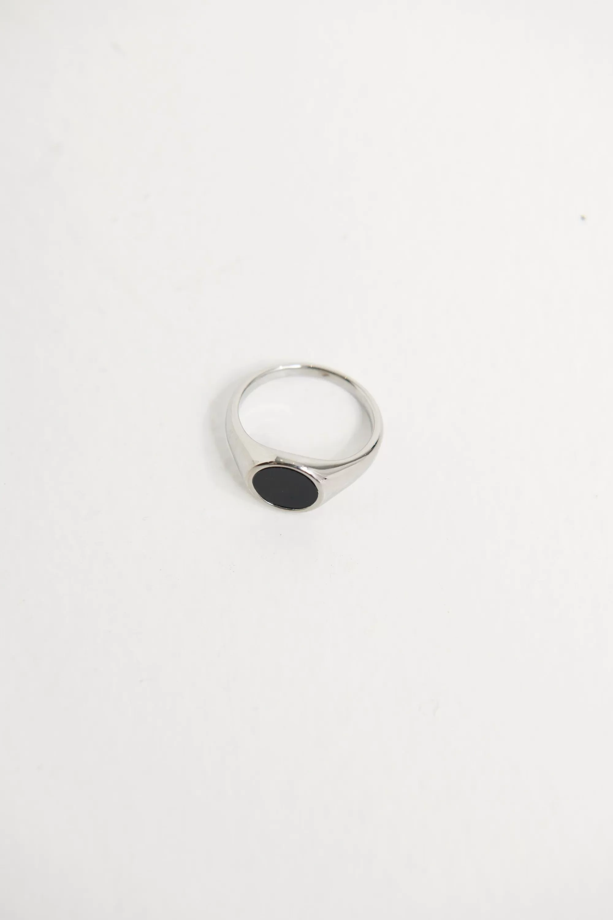 Accessories>Angels Whispers Nth Signet Ring Black/Silver