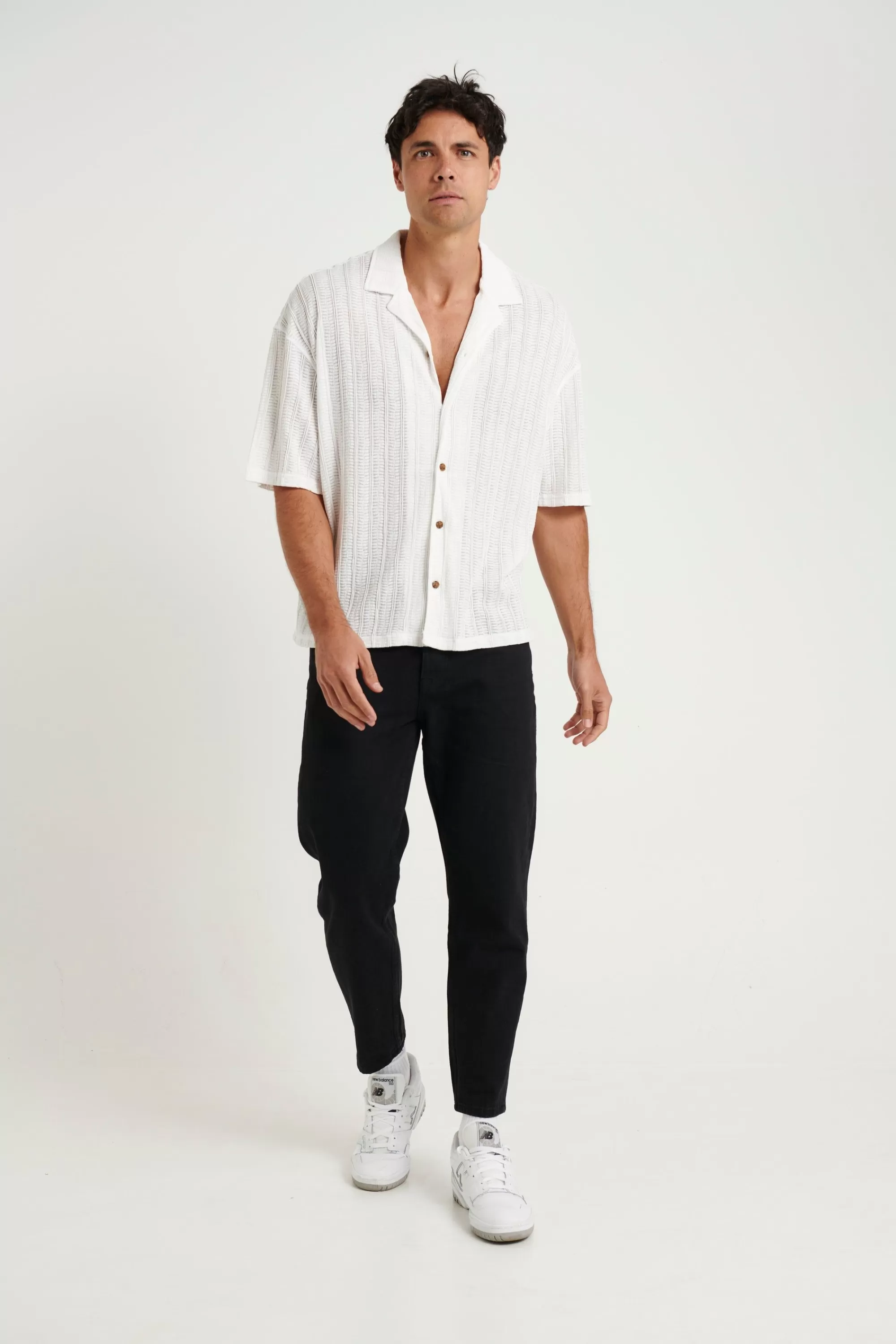 Shirts>Sampson and Taylor Raf Cropped Shirt Detail