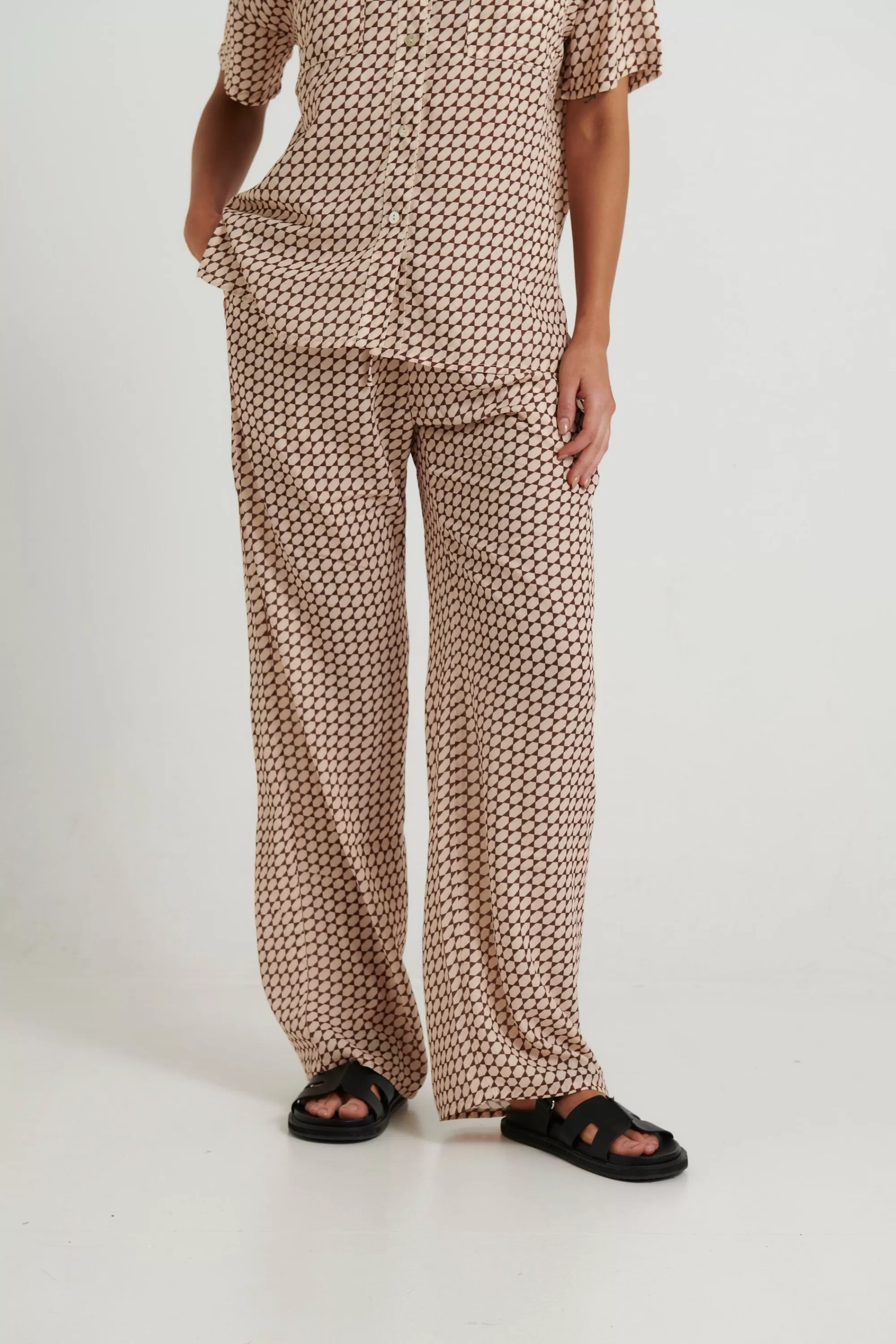 Sets>Into Fashion Riley Resort Pant Brown Print