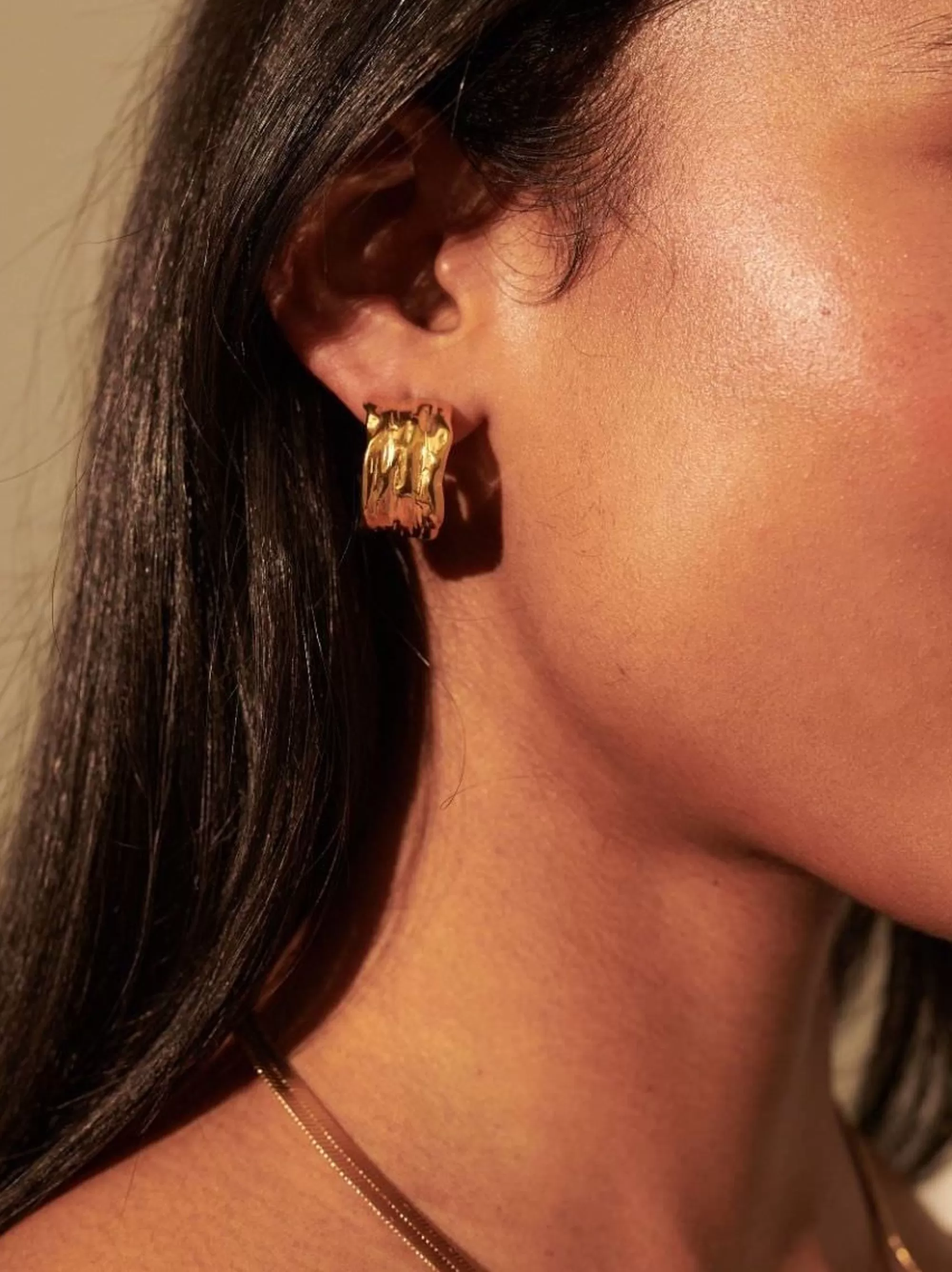 Accessories>Angels Whisper Sculpted Hoop Gold Plated Earrings